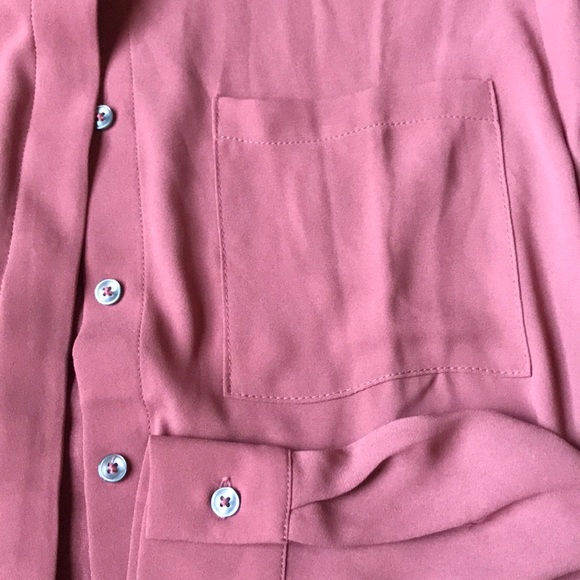 Blouse - Picture 2 of 3